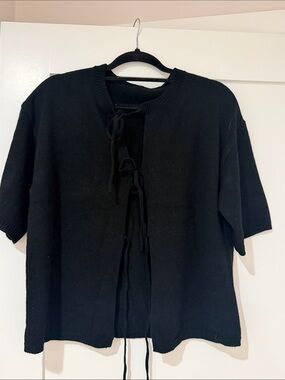 Black Tie-Front Short Sleeve Sweater